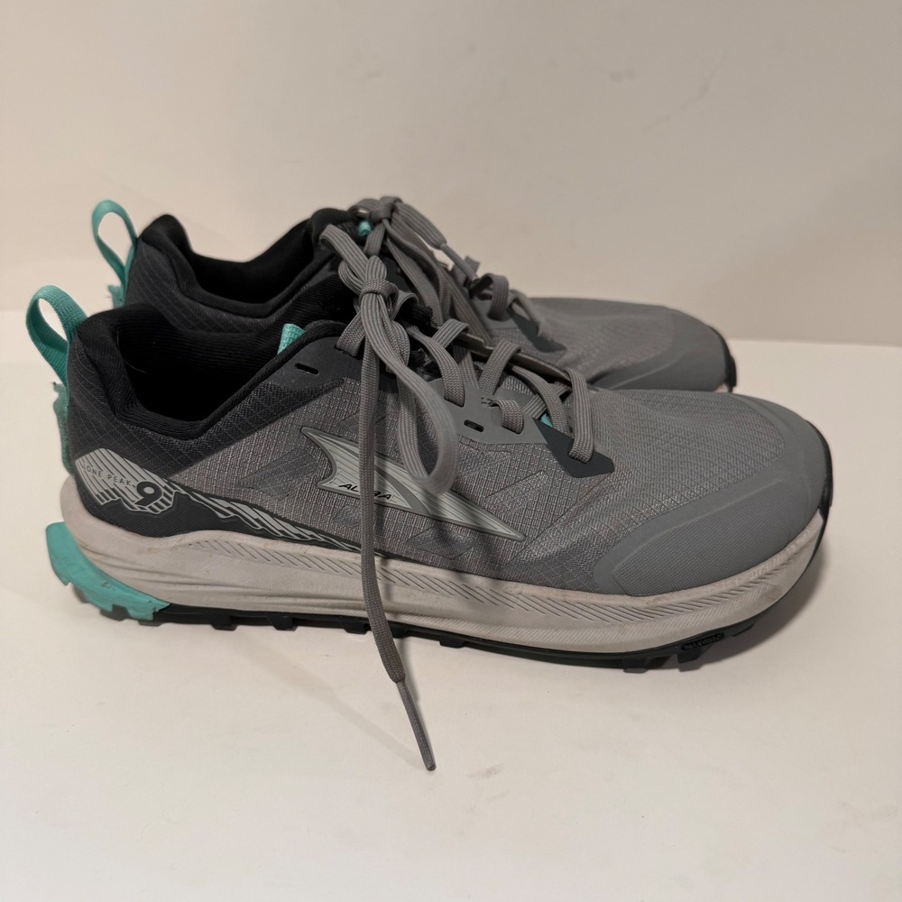 Altra Womens Lone Peak 9 Sneakers Size 8 Gray Teal Trail Running Shoes Wide Toe